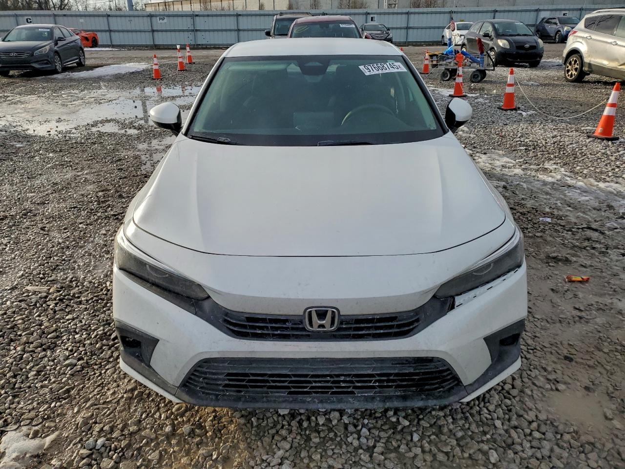 2022 HONDA CIVIC LX photo 5