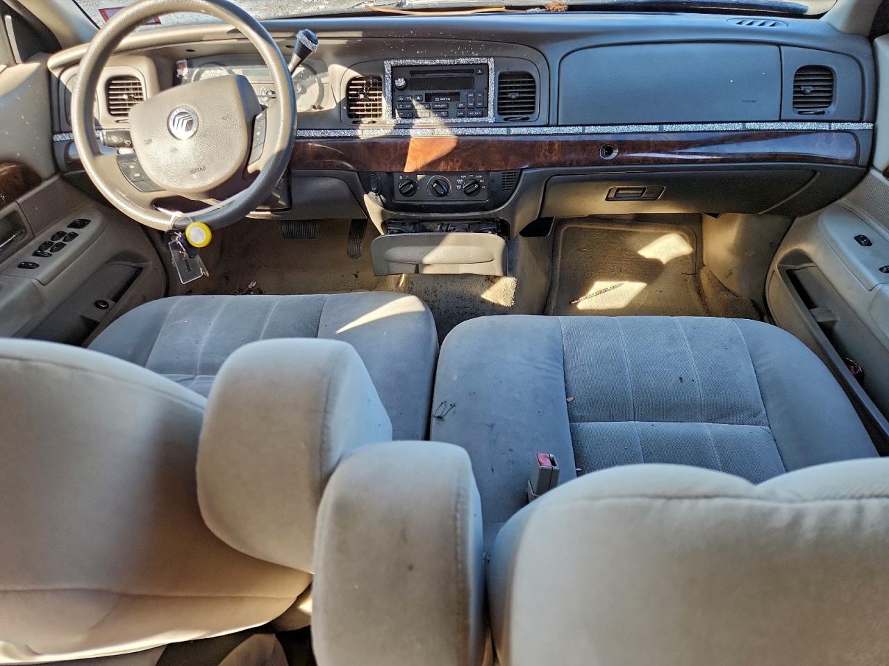 2006 MERCURY GRAND MARQUIS photo 8