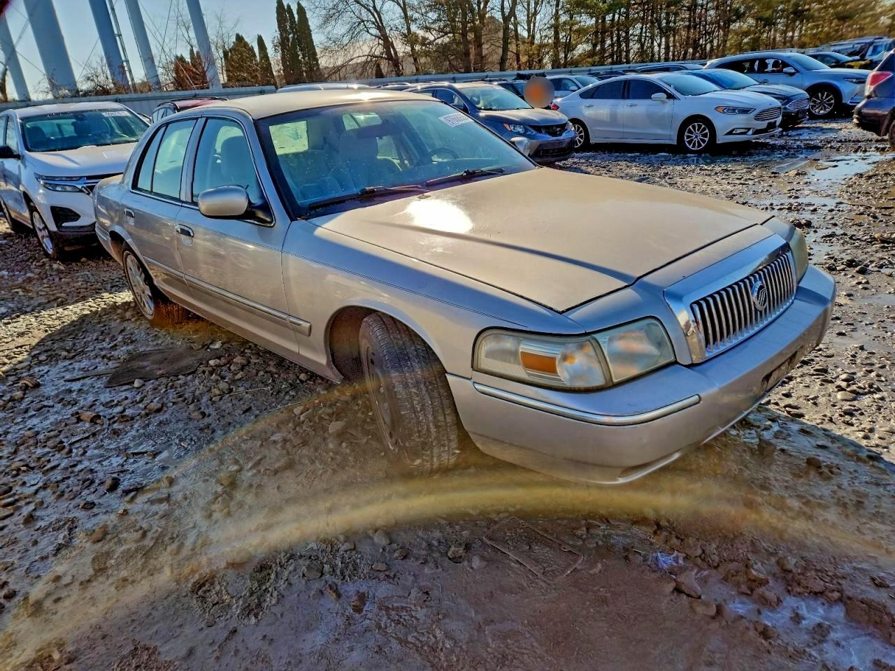 2006 MERCURY GRAND MARQUIS photo 4