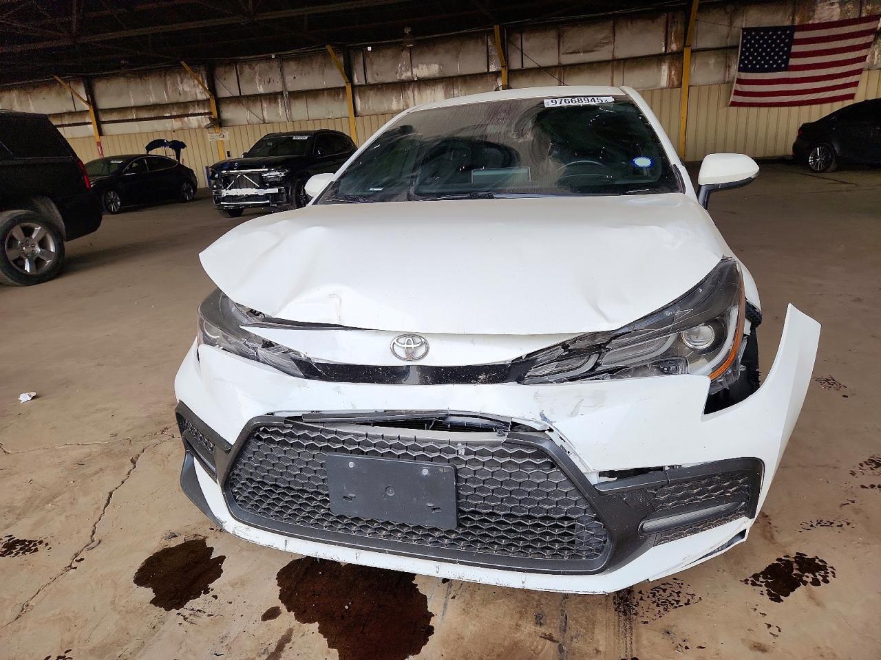 2020 TOYOTA COROLLA SE photo 5
