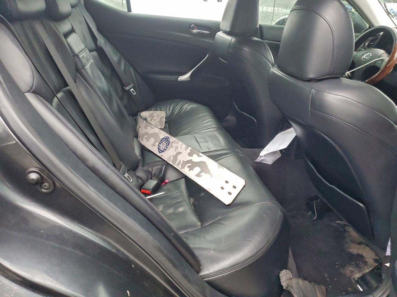2007 LEXUS IS 250 photo 10