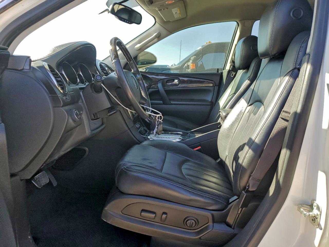 2015 BUICK ENCLAVE photo 7