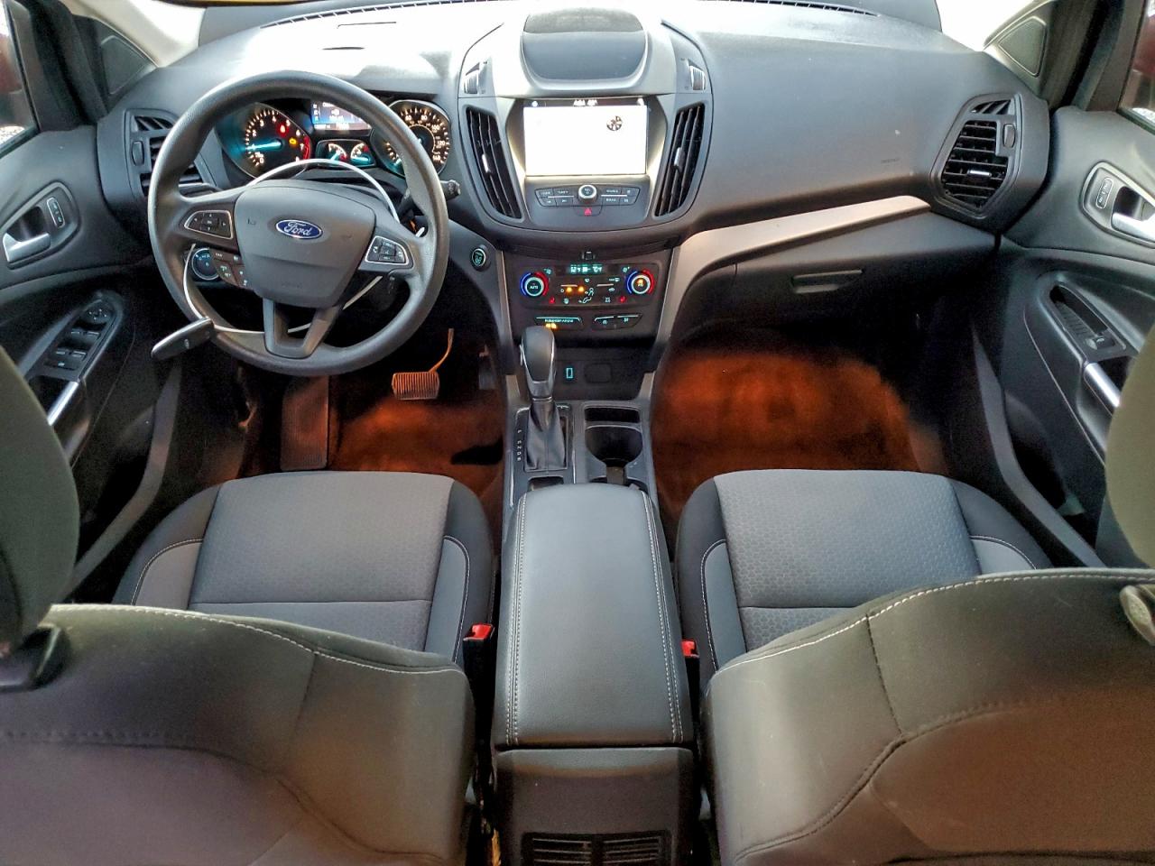 2019 FORD ESCAPE SE photo 8