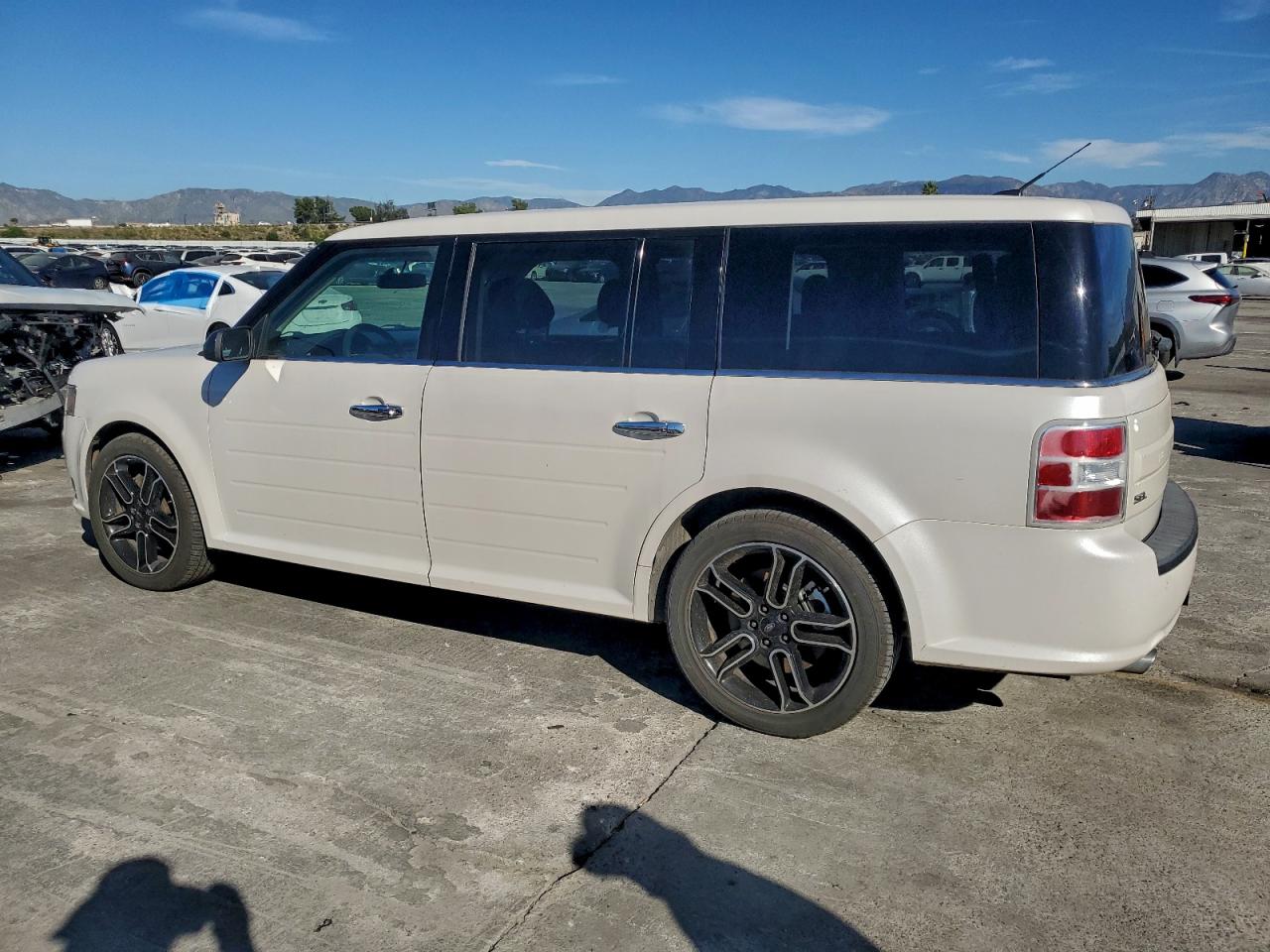 2015 FORD FLEX SEL photo 2