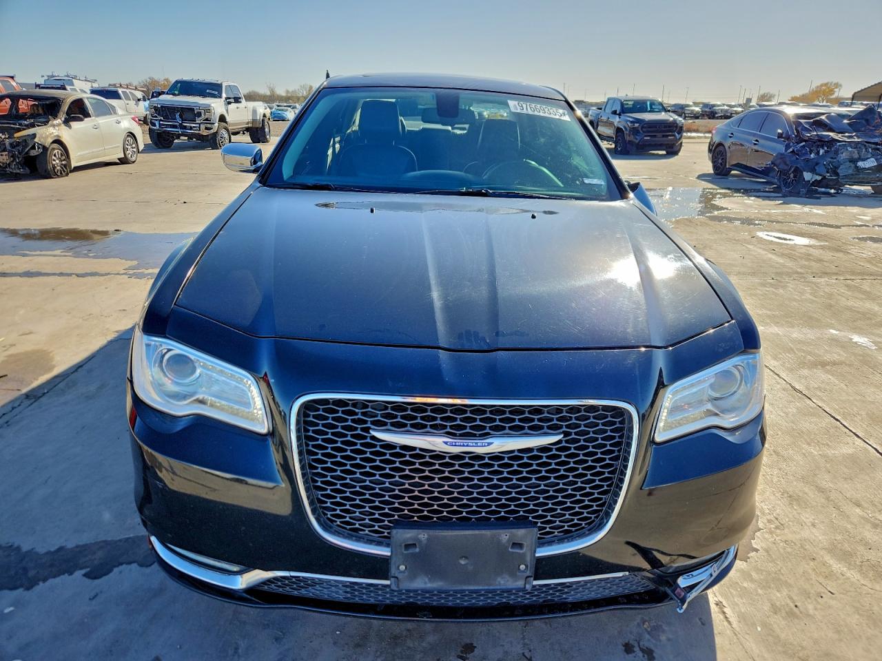 2018 CHRYSLER 300 LIMITED photo 5