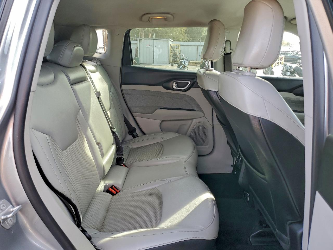 2022 JEEP COMPASS LATITUDE photo 11