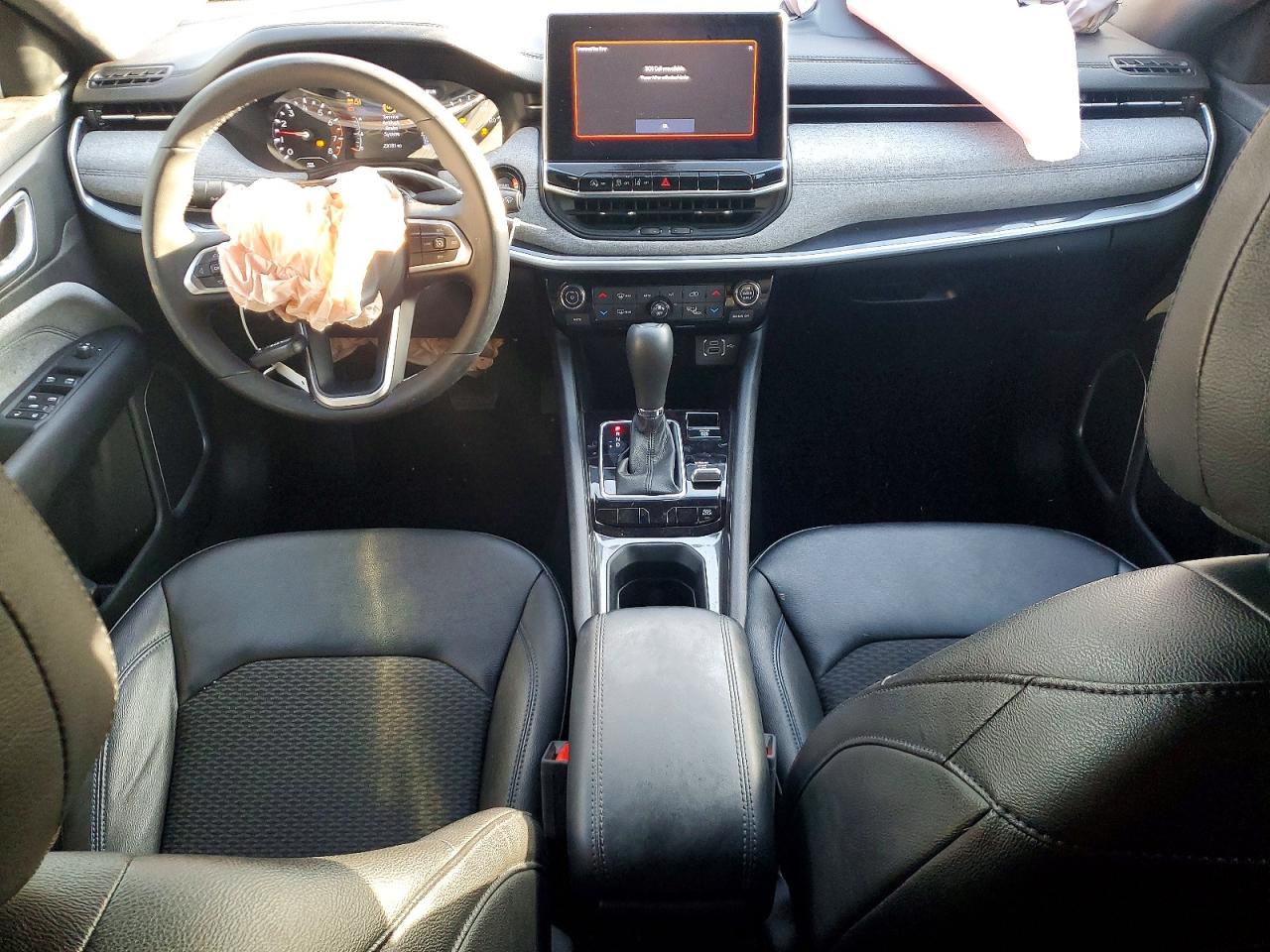 2024 JEEP COMPASS LATITUDE photo 8