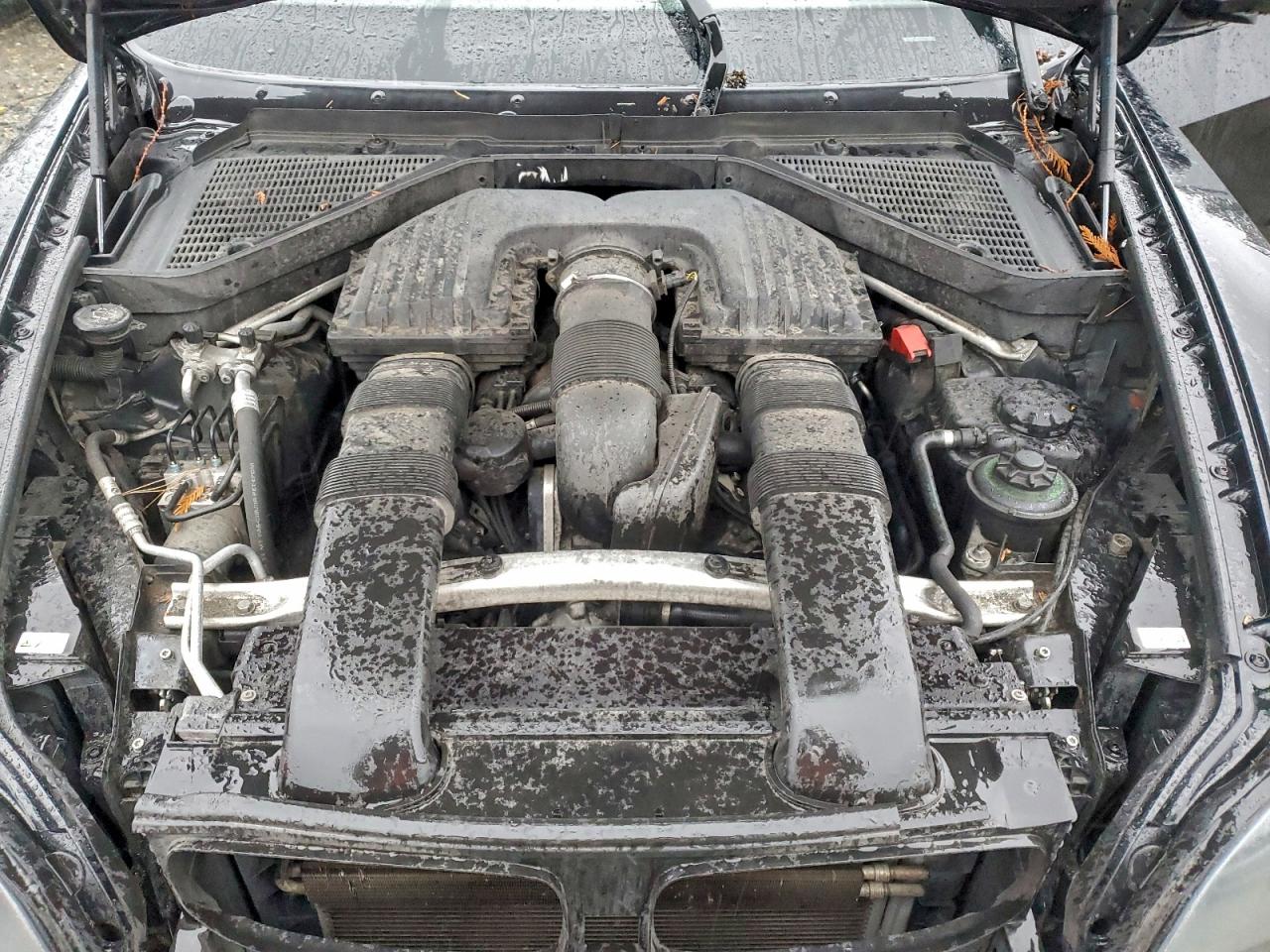 2010 BMW X5 XDRIVE48I photo 12