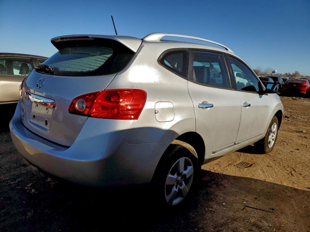 2015 NISSAN ROGUE SELECT S photo 3