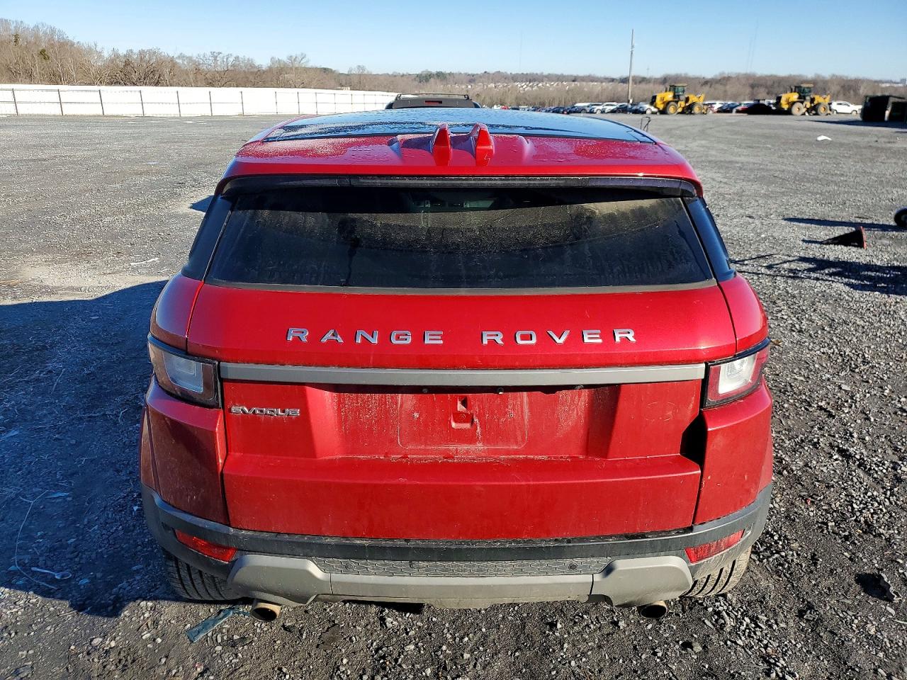 2016 LAND ROVER RANGE ROVER EVOQUE SE photo 6