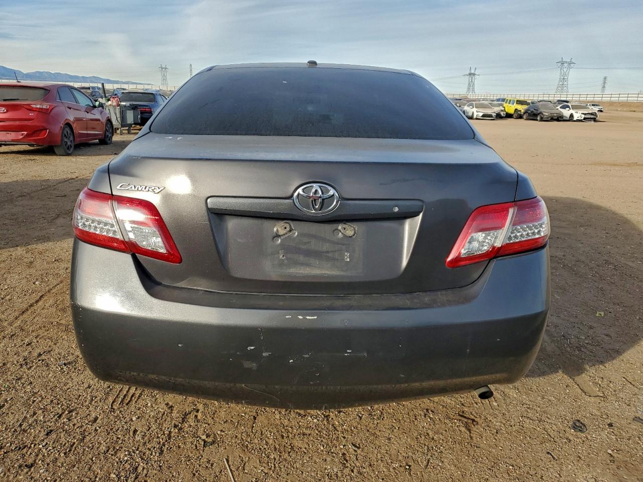 2011 TOYOTA CAMRY BASE photo 6