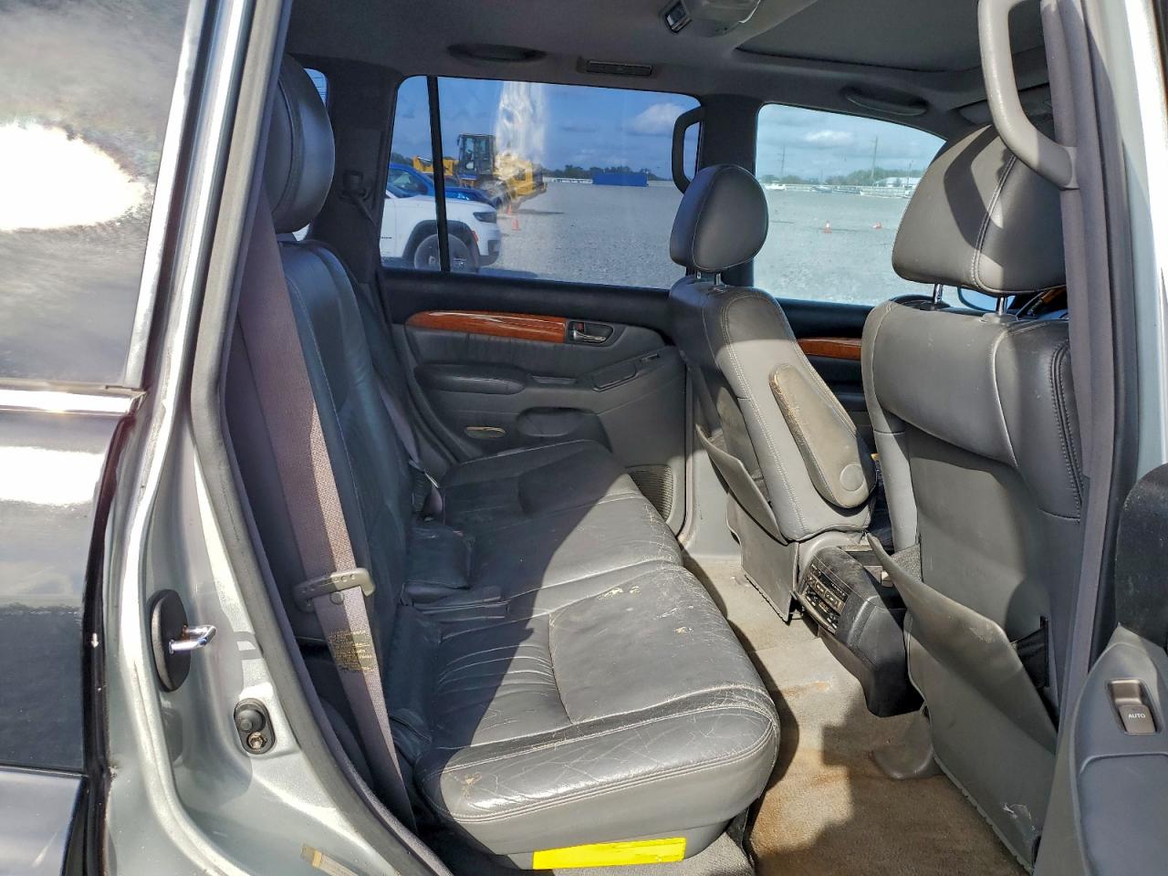 2003 LEXUS GX 470 photo 11