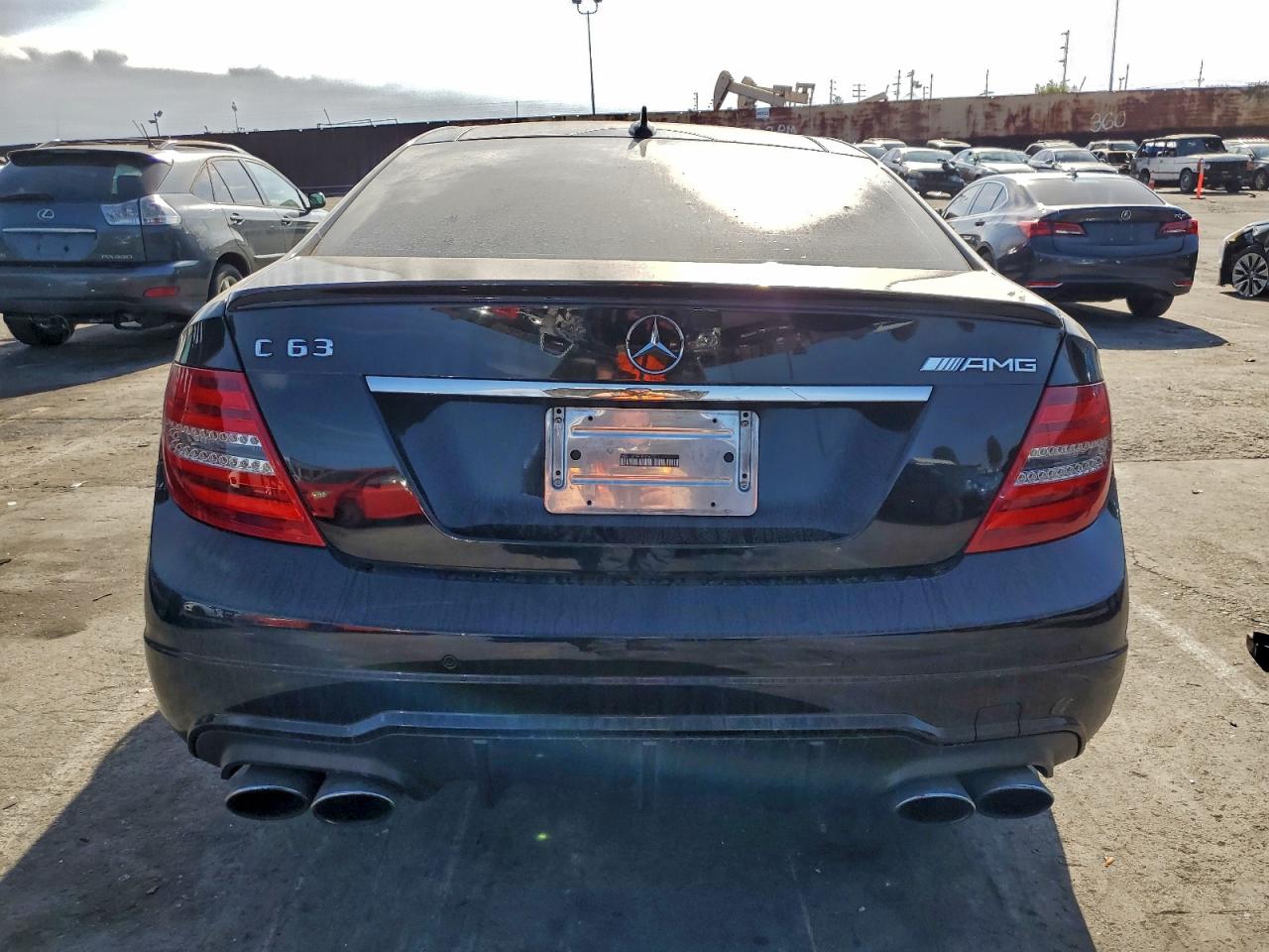 2015 MERCEDES-BENZ C 63 AMG photo 6