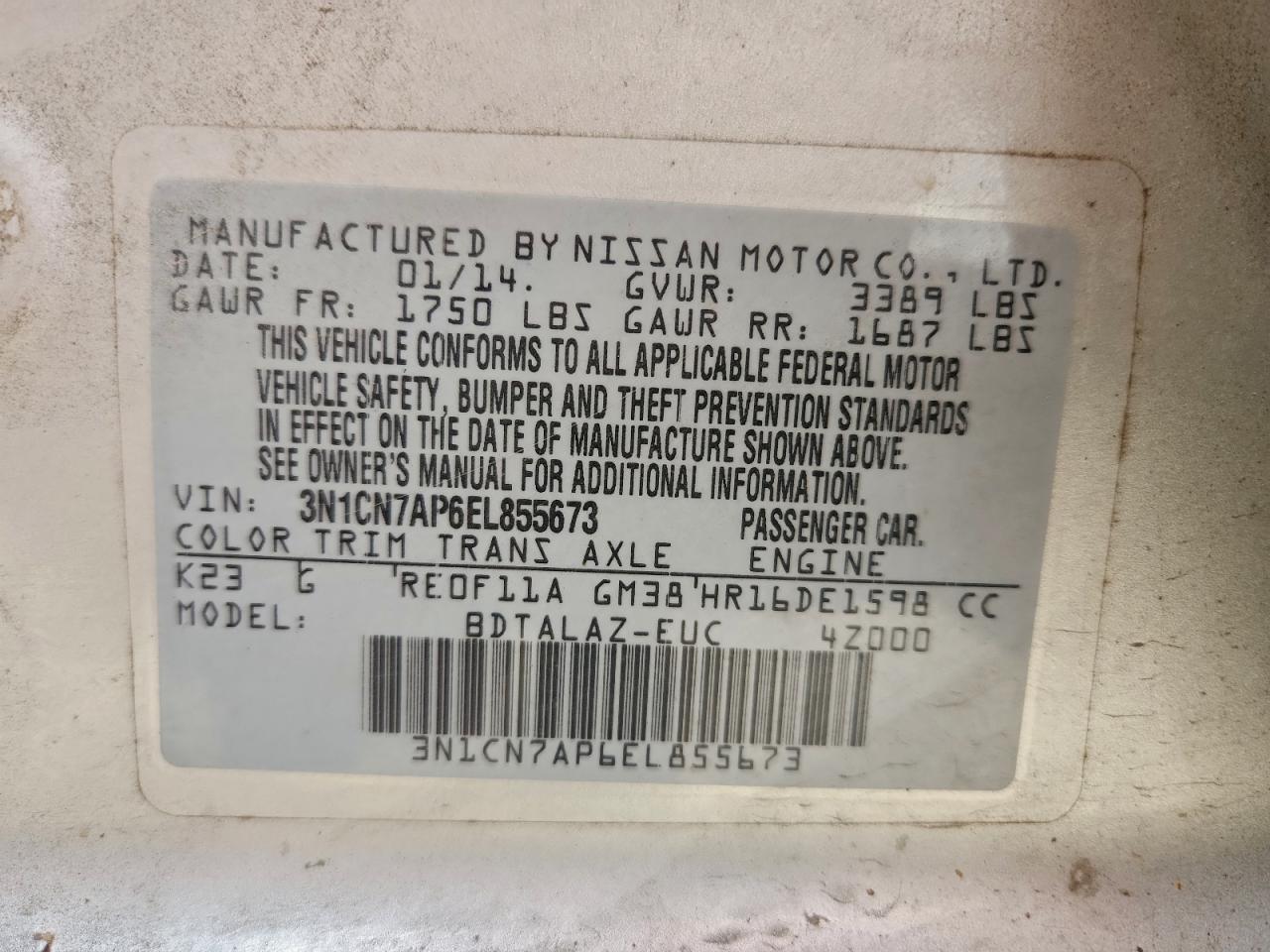 2014 NISSAN VERSA S photo 12