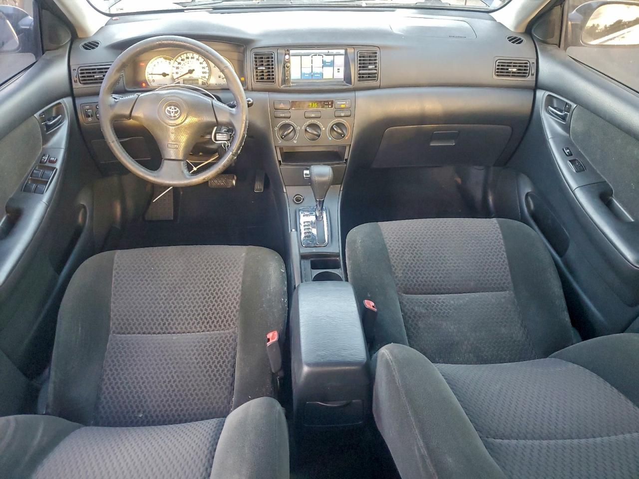 2005 TOYOTA COROLLA CE photo 8