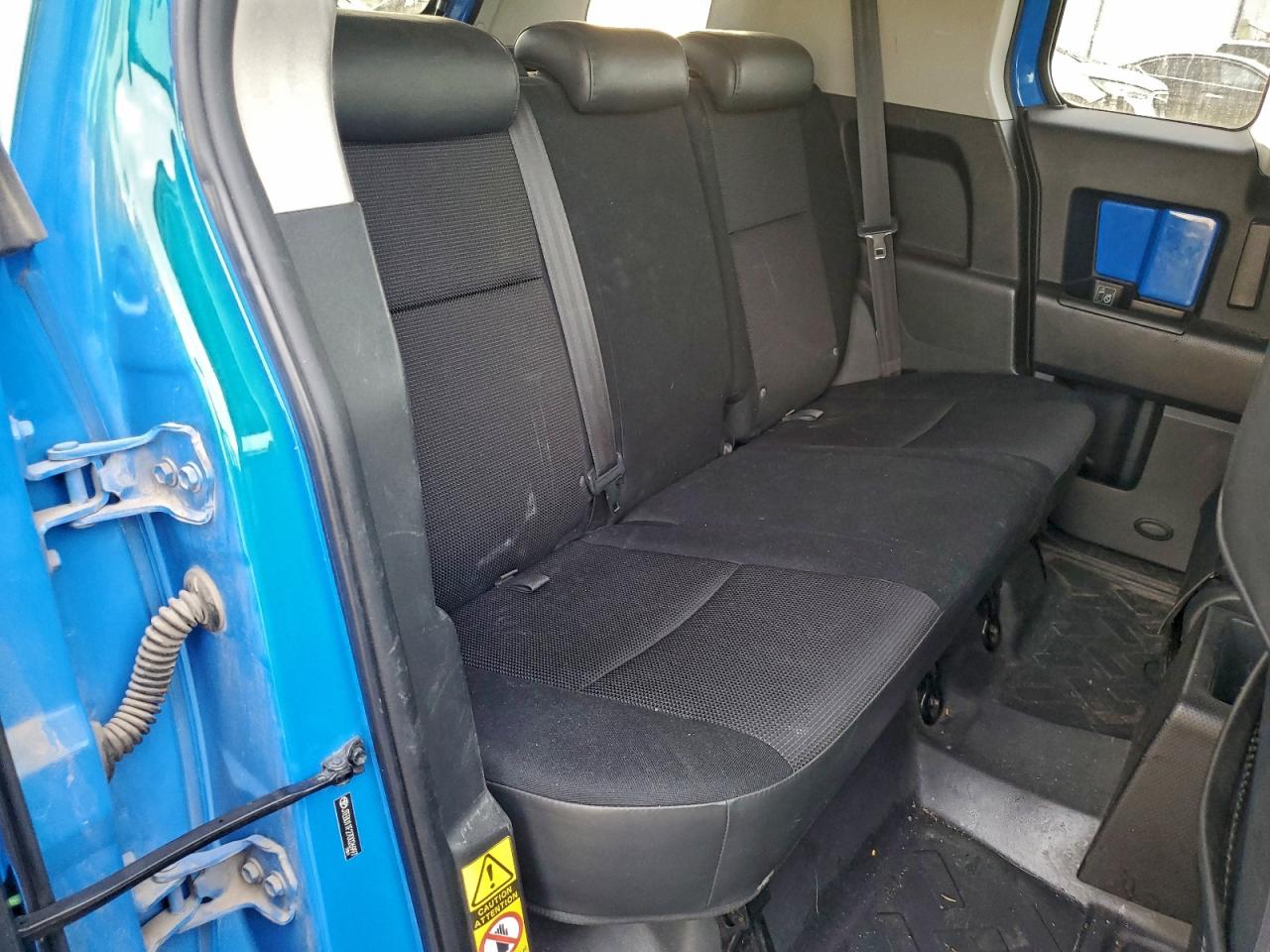 2007 TOYOTA FJ CRUISER photo 11