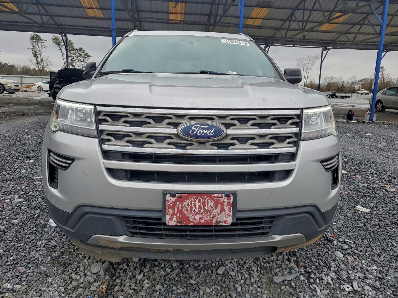 2018 FORD EXPLORER XLT photo 5