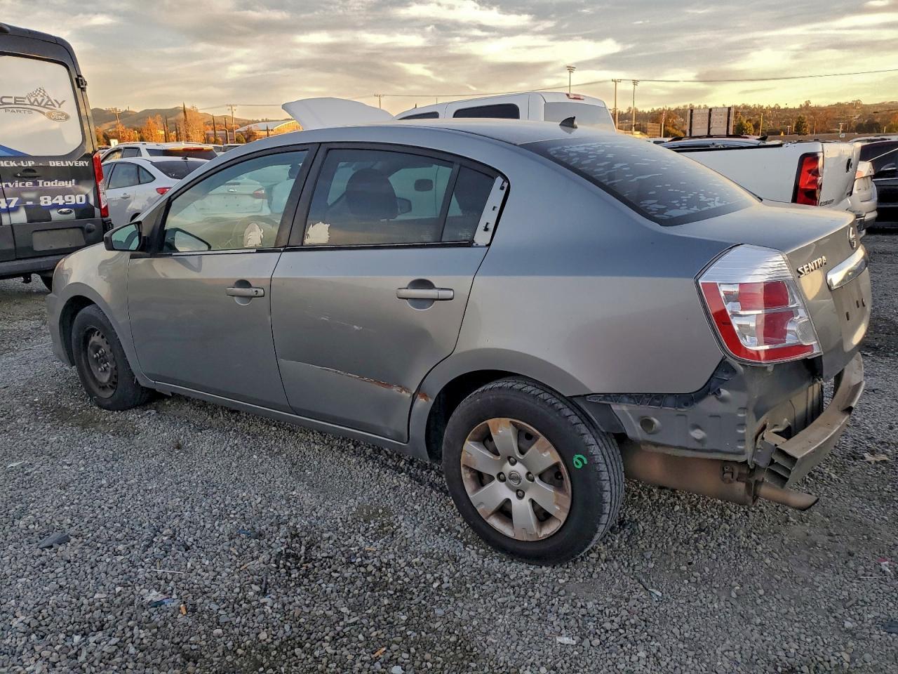 2010 NISSAN SENTRA 2.0 photo 2