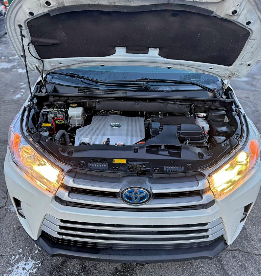 2019 TOYOTA HIGHLANDER HYBRID photo 6