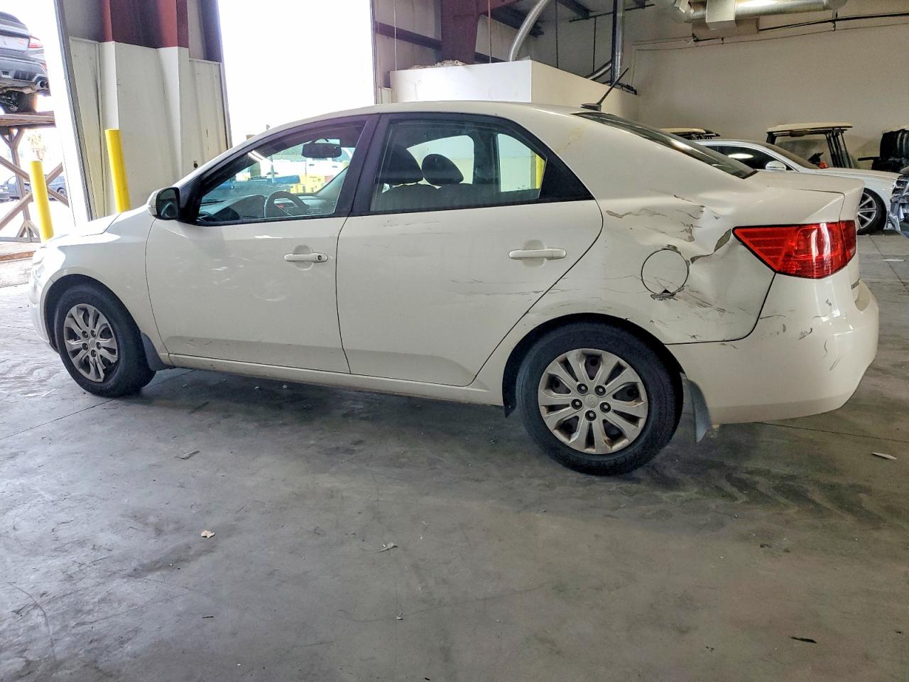 2012 KIA FORTE EX photo 2