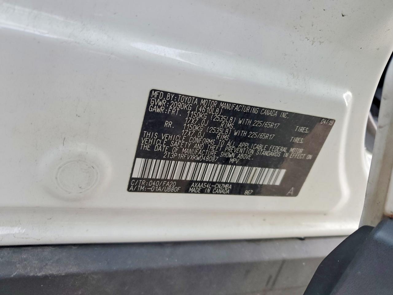 2019 TOYOTA RAV4 XLE photo 13