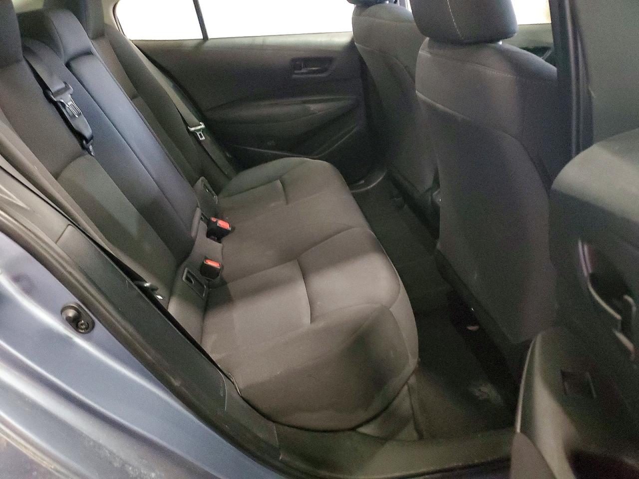 2023 TOYOTA COROLLA LE photo 10