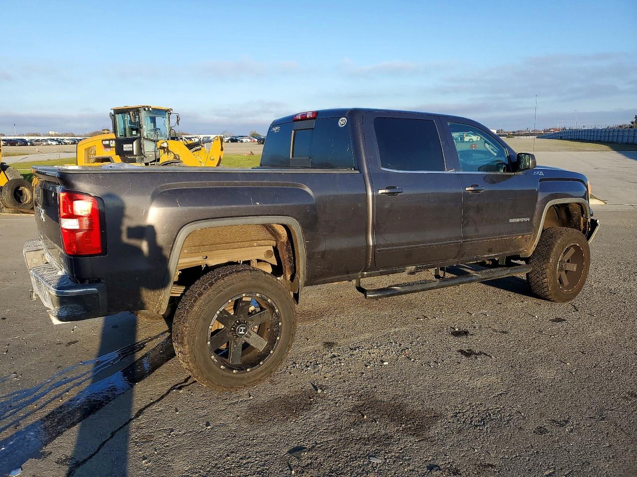 2014 GMC SIERRA K1500 SLE photo 3