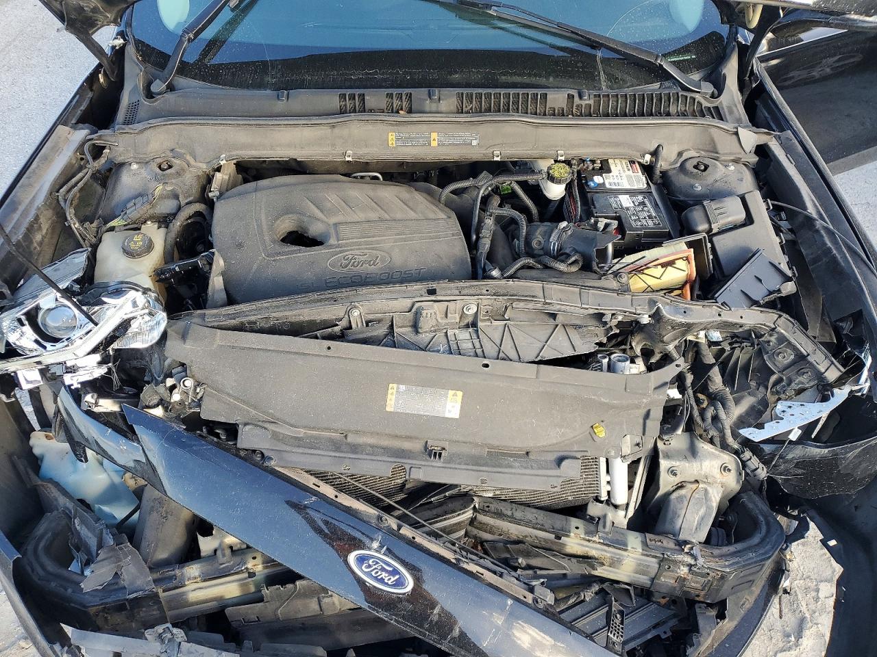 2017 FORD FUSION SE photo 11