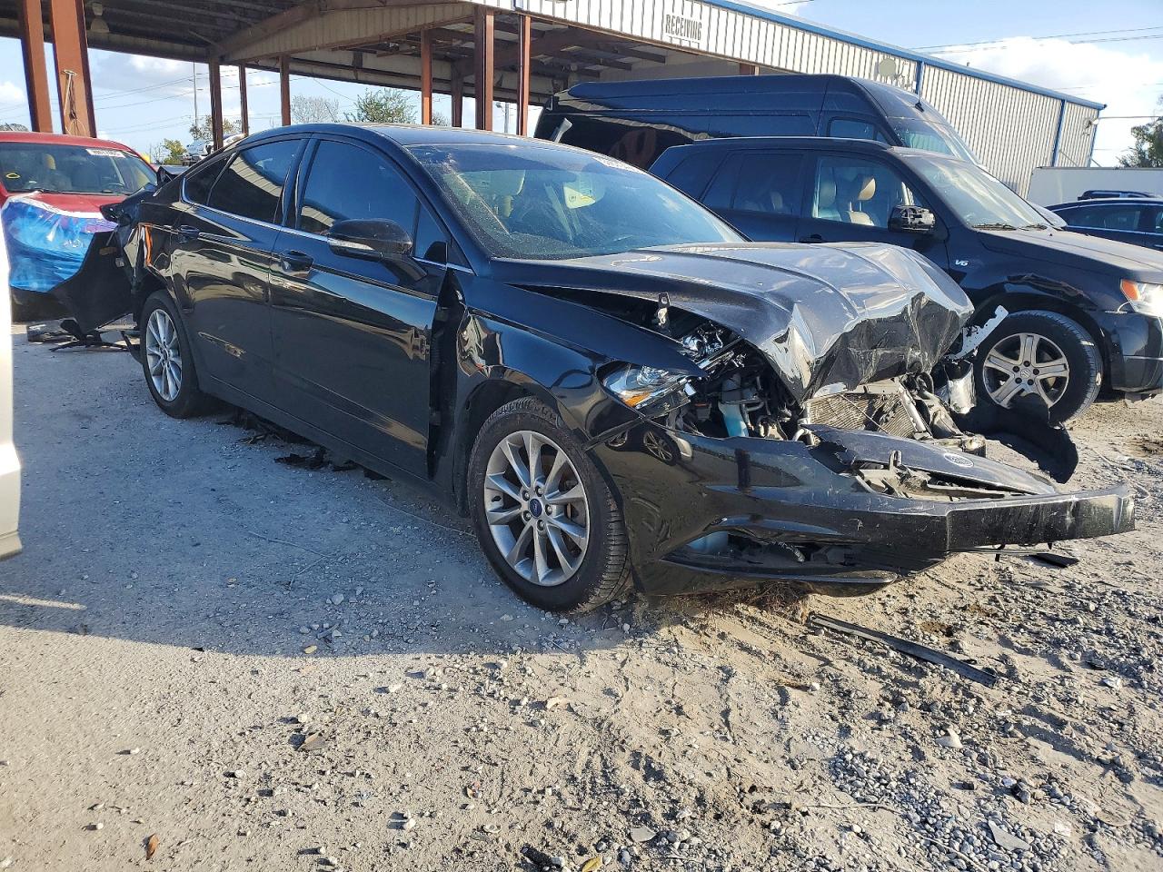 2017 FORD FUSION SE photo 4