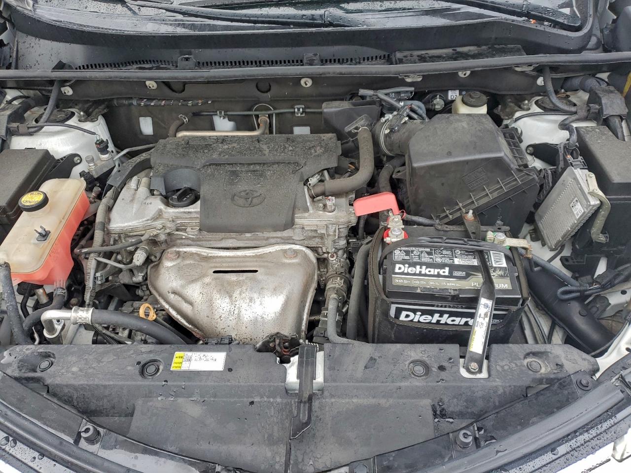 2017 TOYOTA RAV4 XLE photo 12