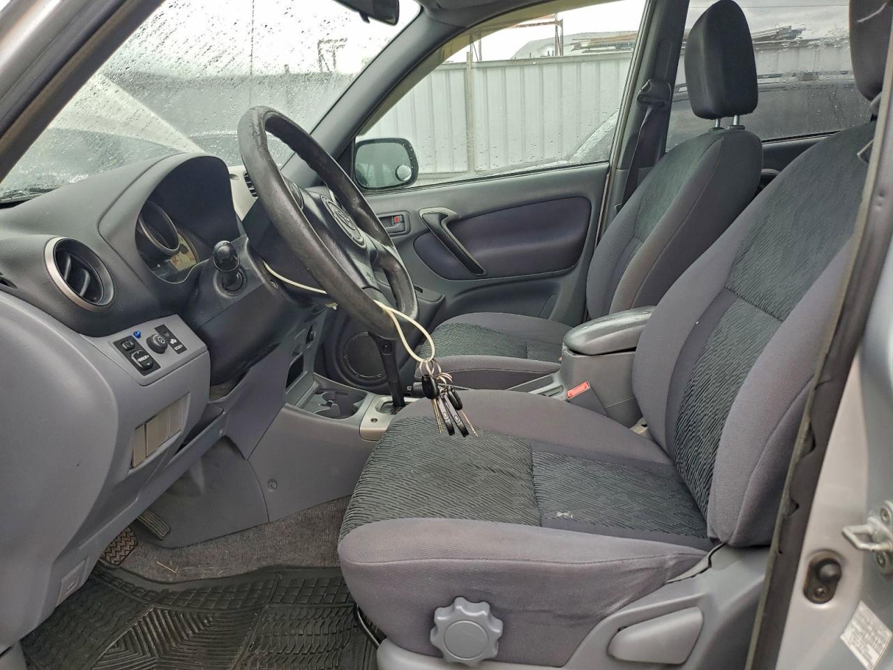 2001 TOYOTA RAV4 photo 7
