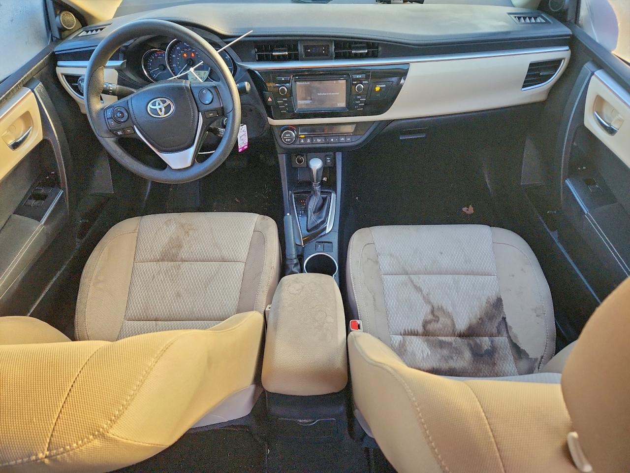 2016 TOYOTA COROLLA L photo 8
