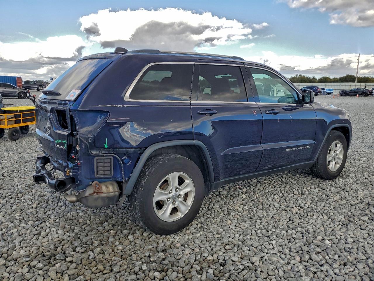 2015 JEEP GRAND CHEROKEE LAREDO photo 3