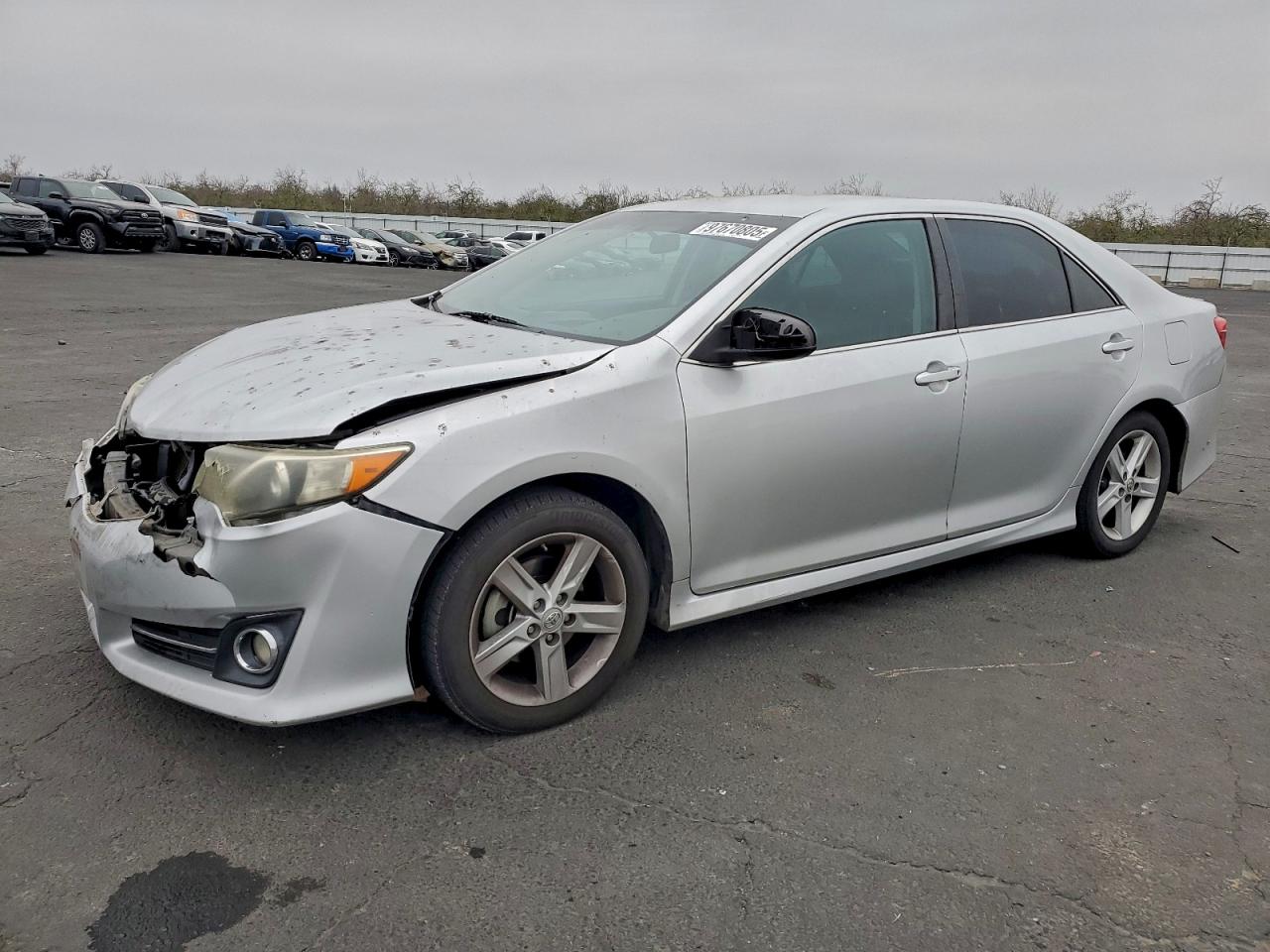 2014 TOYOTA CAMRY