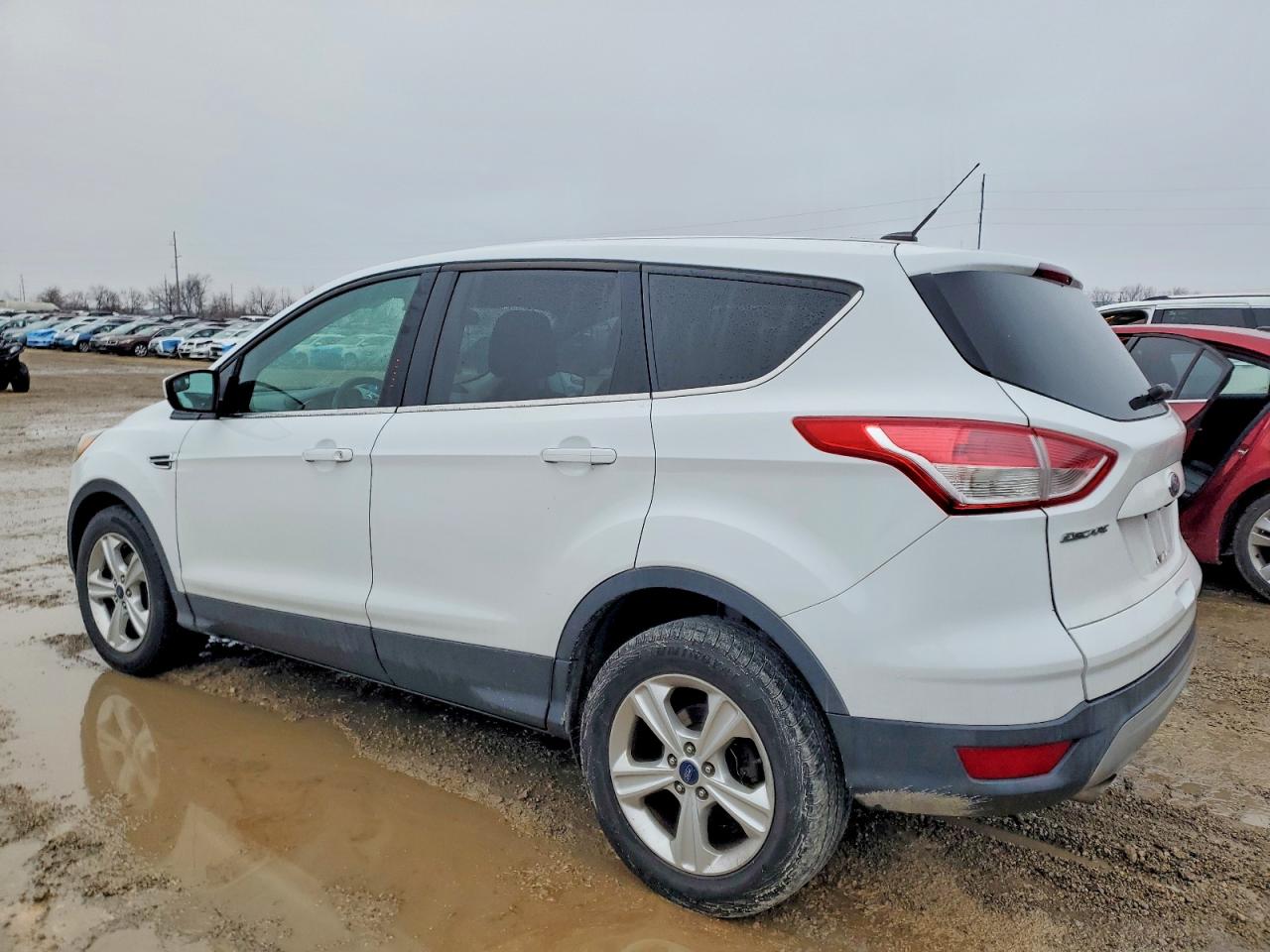 2015 FORD ESCAPE SE photo 2