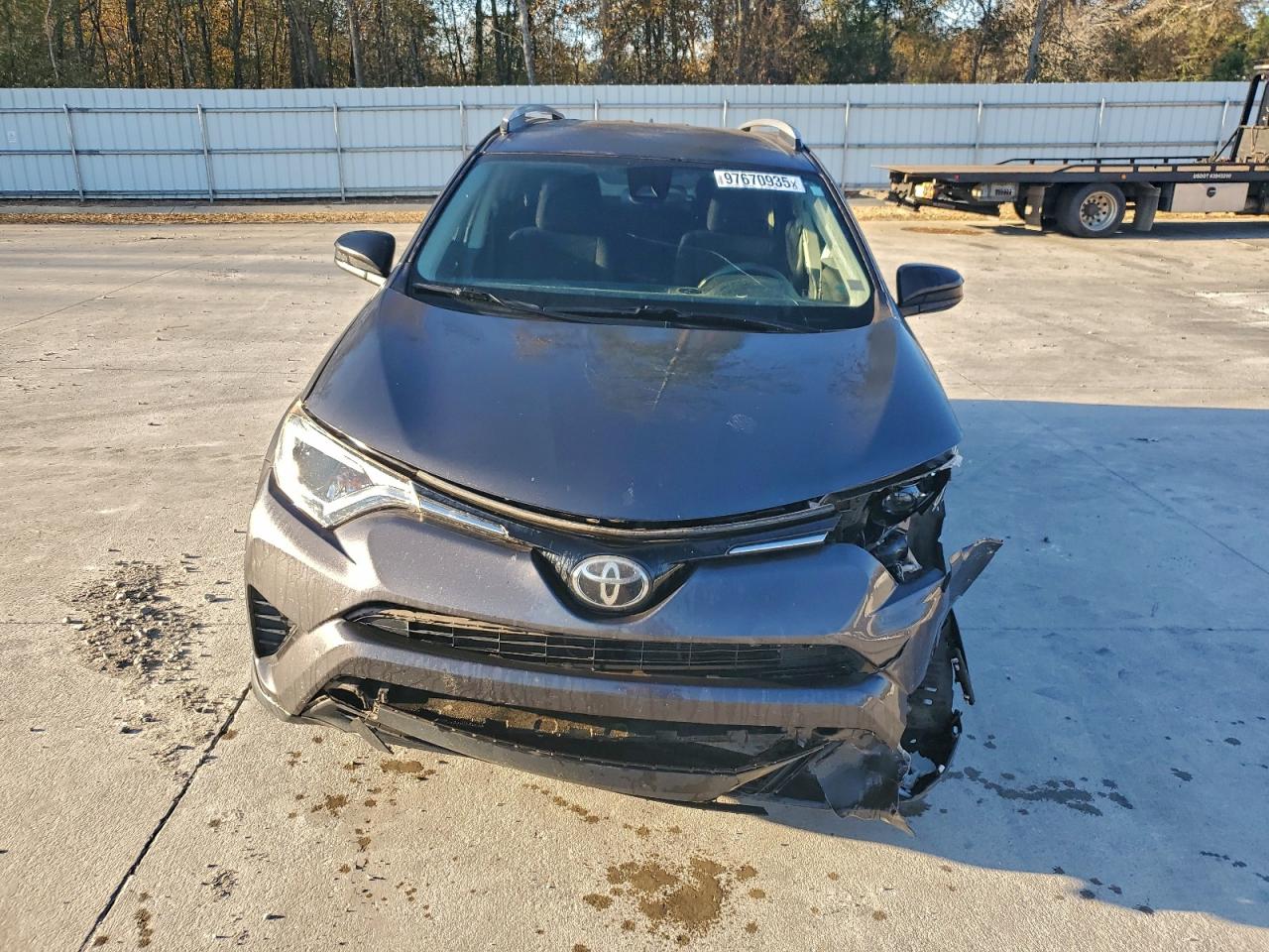 2018 TOYOTA RAV4 LE photo 5
