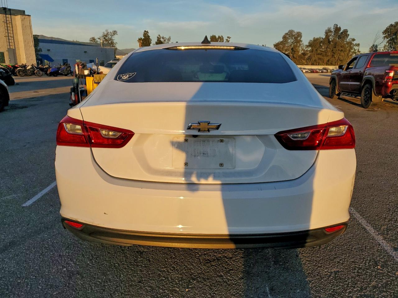 2017 CHEVROLET MALIBU LS photo 6
