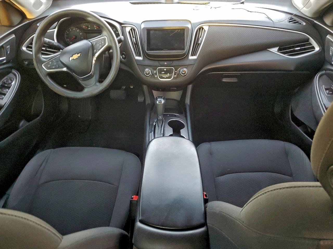 2017 CHEVROLET MALIBU LS photo 8