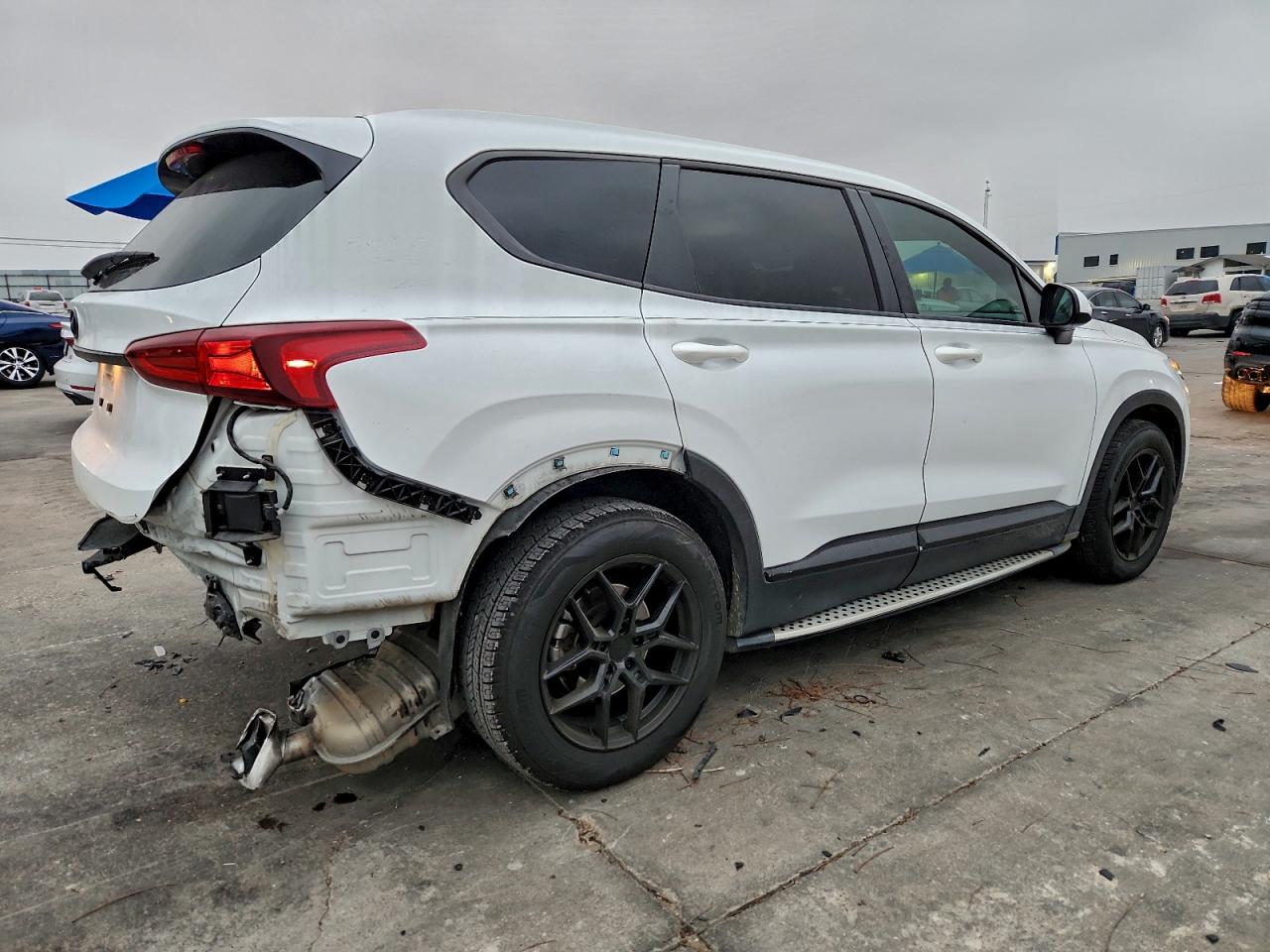 2019 HYUNDAI SANTA FE SE photo 3