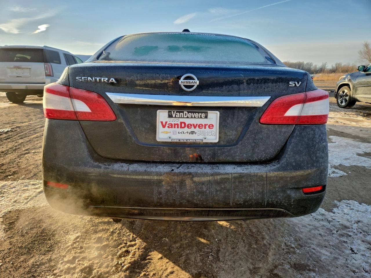 2015 NISSAN SENTRA S photo 6