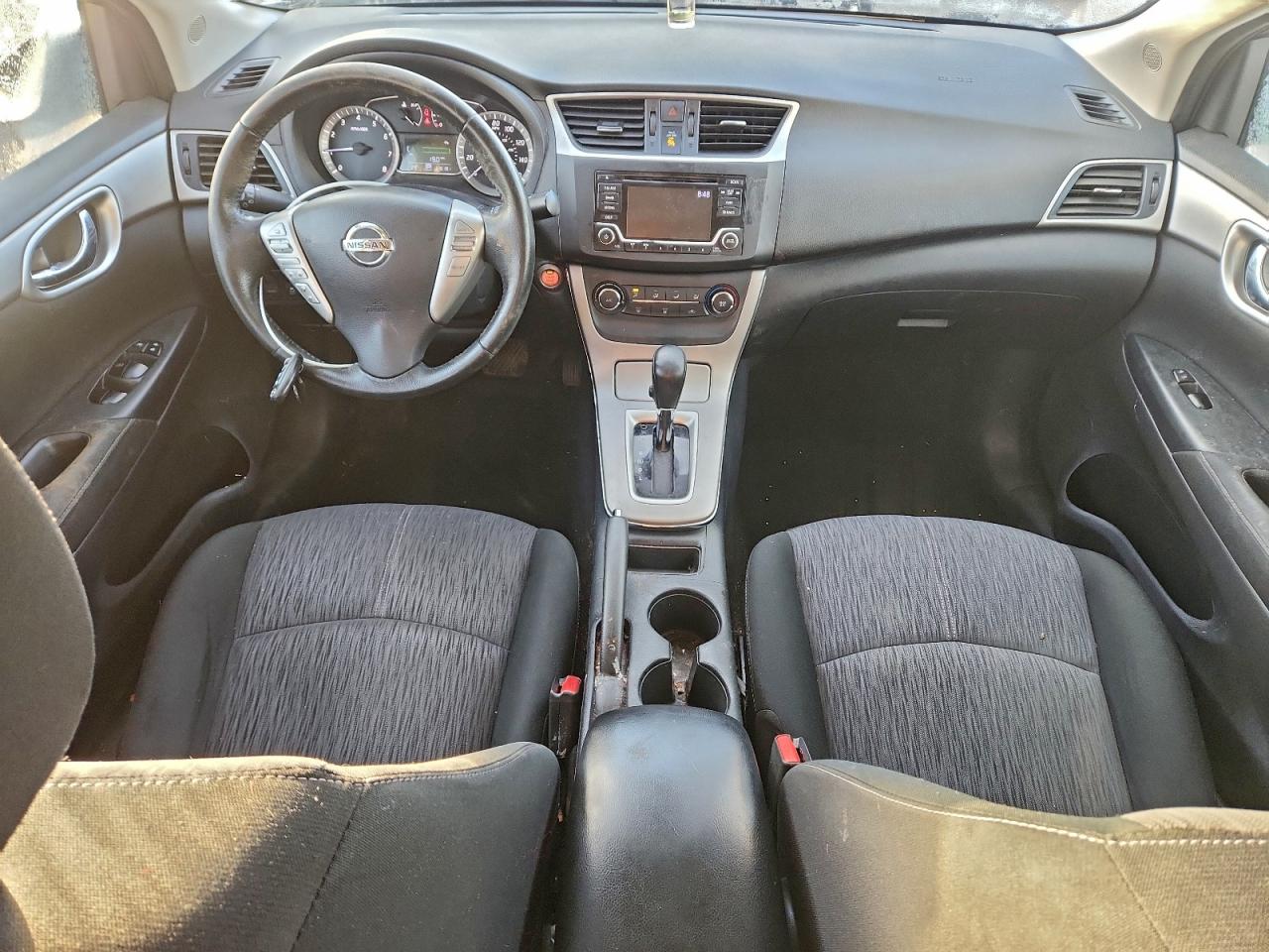 2015 NISSAN SENTRA S photo 8