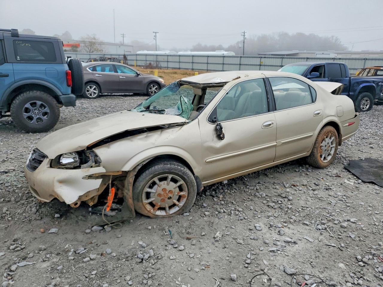 2000 NISSAN MAXIMA