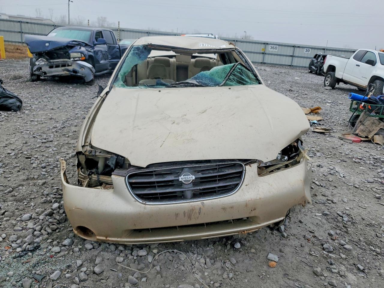 2000 NISSAN MAXIMA GLE photo 5