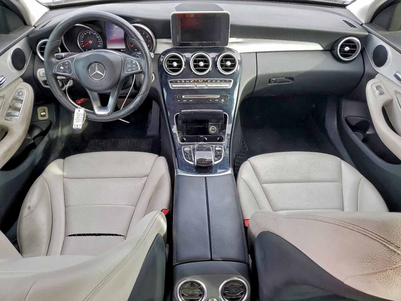 2015 MERCEDES-BENZ C 300 photo 8