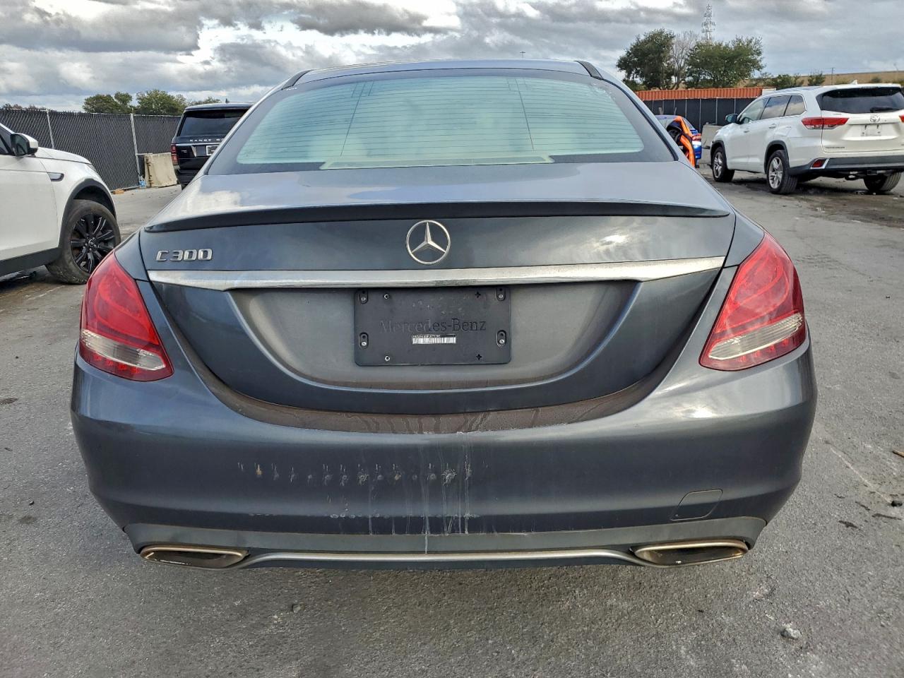 2015 MERCEDES-BENZ C 300 photo 6