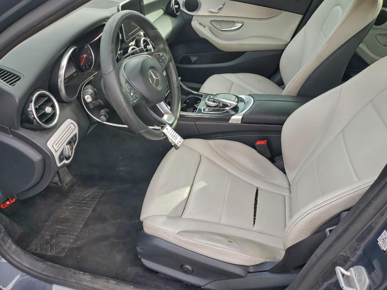 2015 MERCEDES-BENZ C 300 photo 7