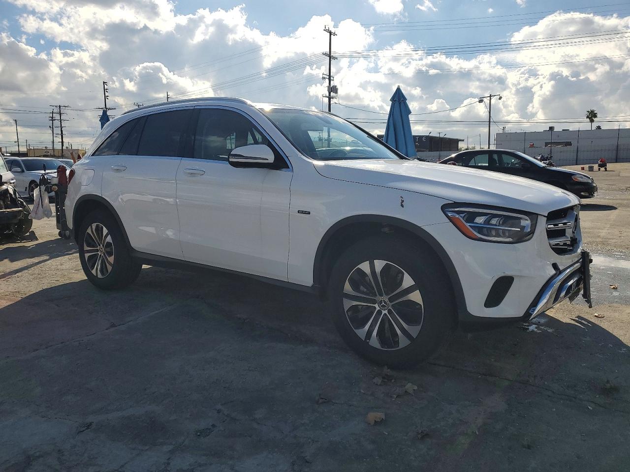 2020 MERCEDES-BENZ GLC 350E photo 4