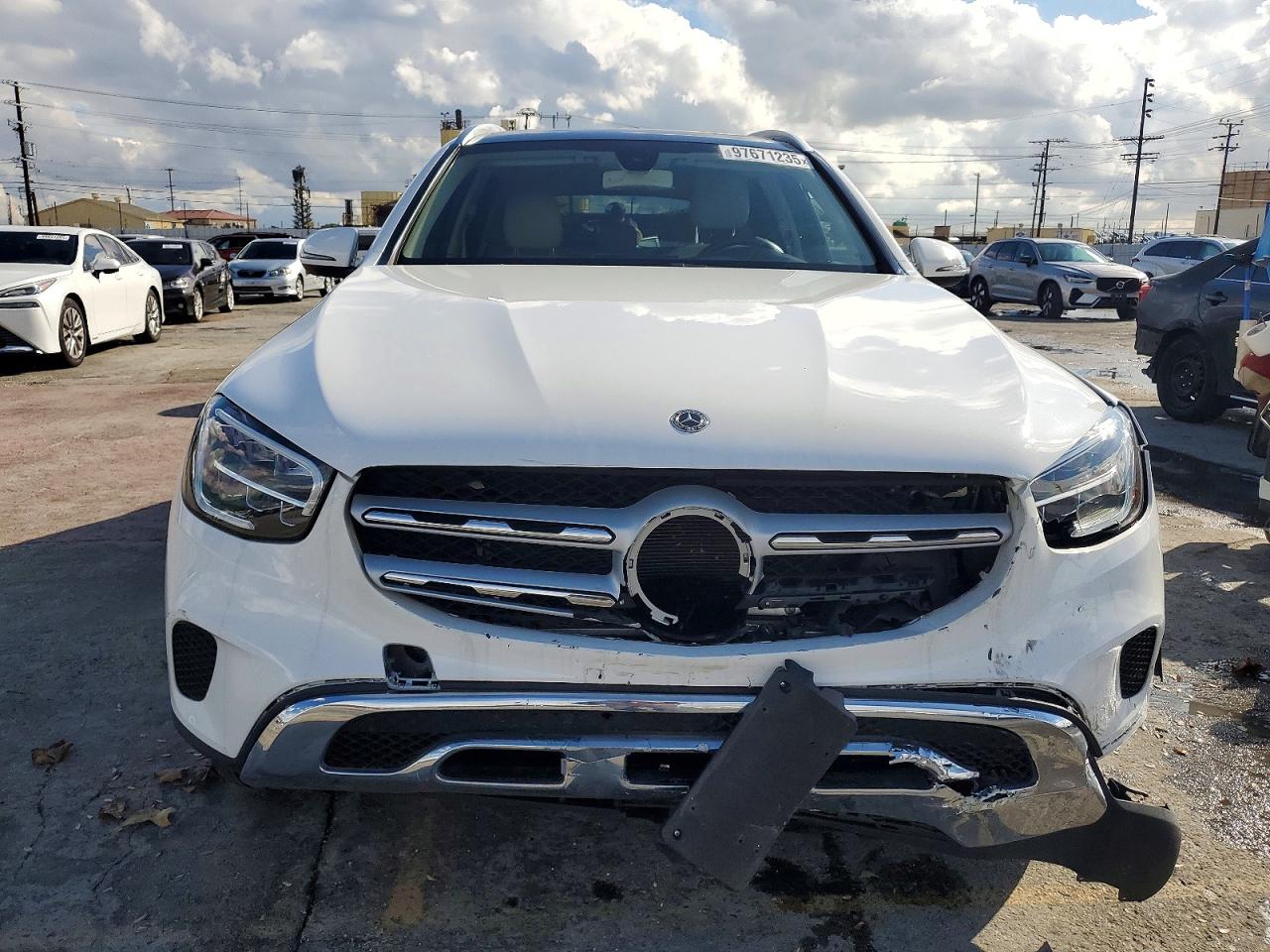 2020 MERCEDES-BENZ GLC 350E photo 5