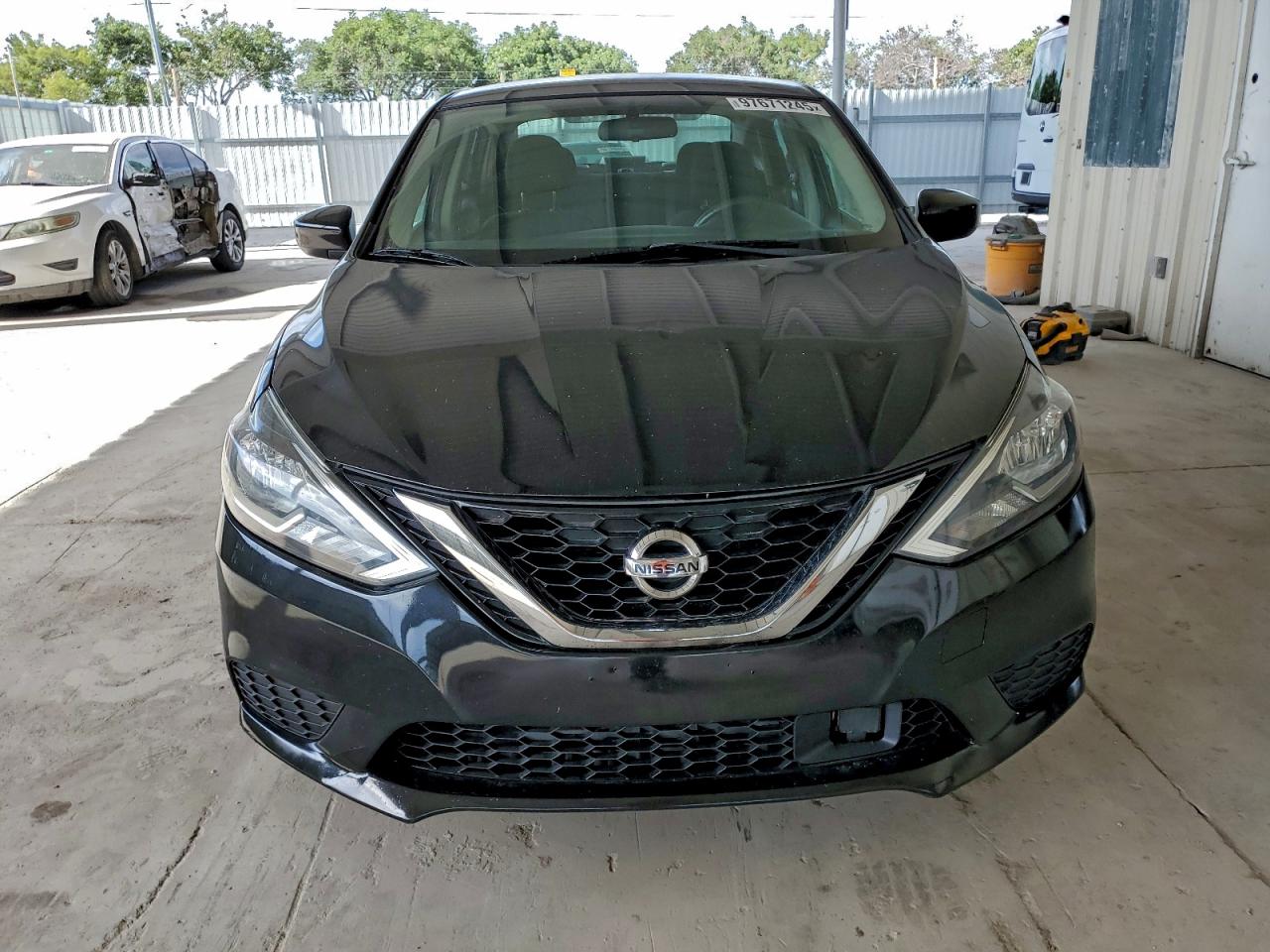 2018 NISSAN SENTRA S photo 5