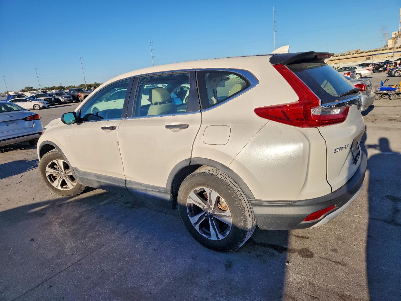 2017 HONDA CR-V LX photo 2